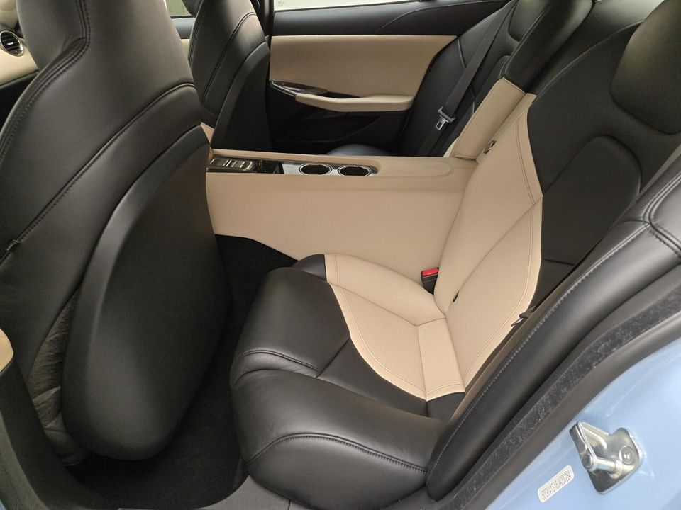 2018 Karma Revero