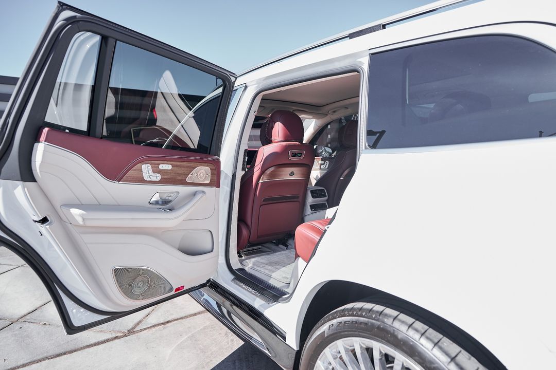 2025 Mercedes-Benz GLS