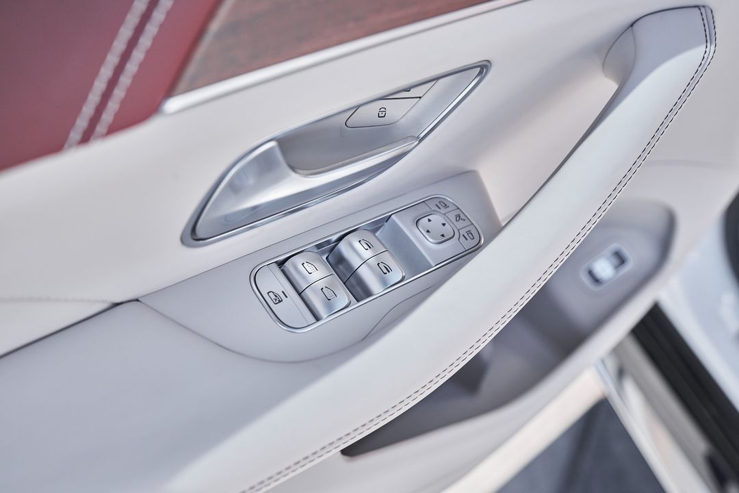 2025 Mercedes-Benz GLS