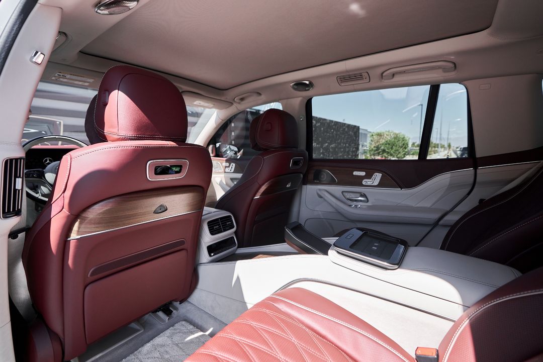 2025 Mercedes-Benz GLS