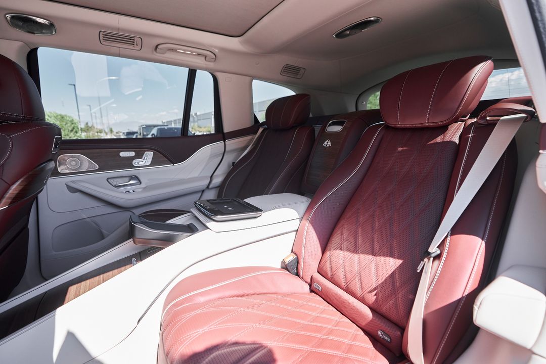 2025 Mercedes-Benz GLS