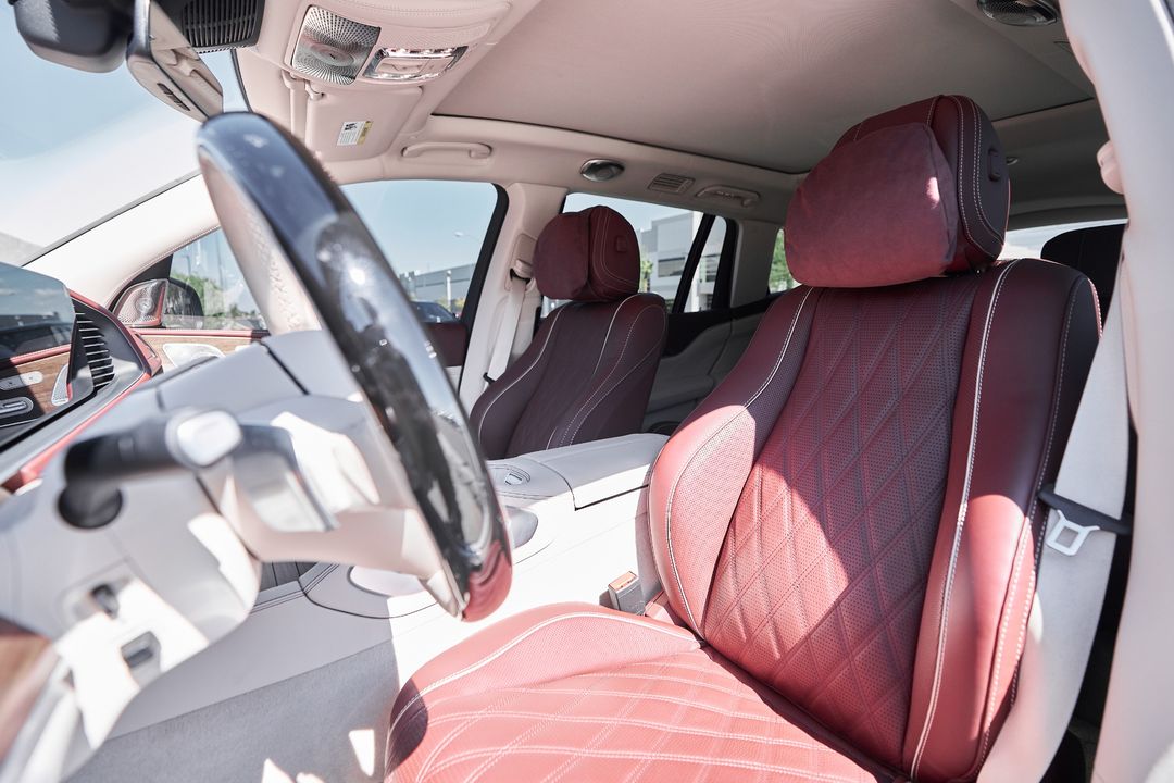 2025 Mercedes-Benz GLS