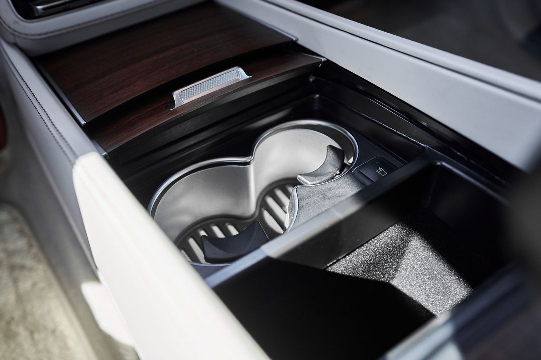 2025 Mercedes-Benz GLS