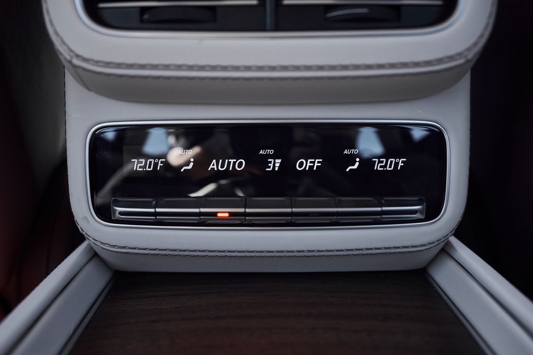 2025 Mercedes-Benz GLS