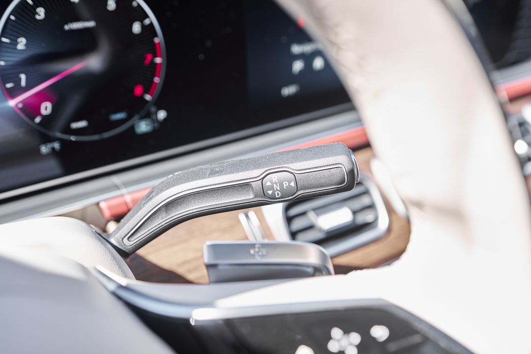 2025 Mercedes-Benz GLS