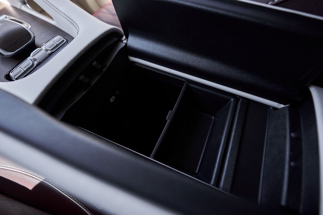 2025 Mercedes-Benz GLS