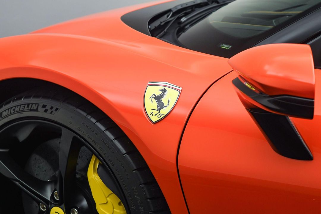 2025 Ferrari SF90 Spider