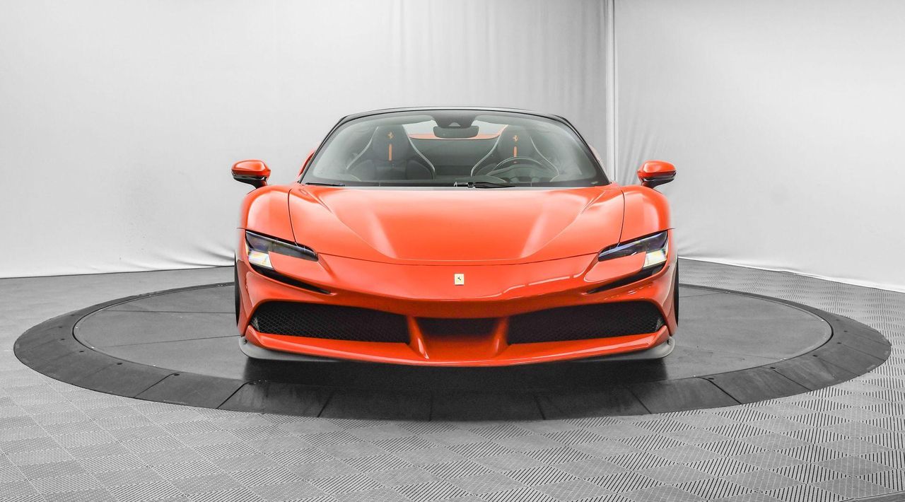 2025 Ferrari SF90 Spider