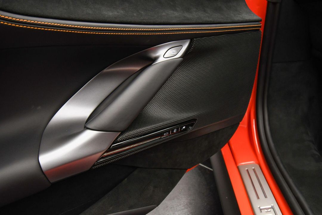 2025 Ferrari SF90 Spider