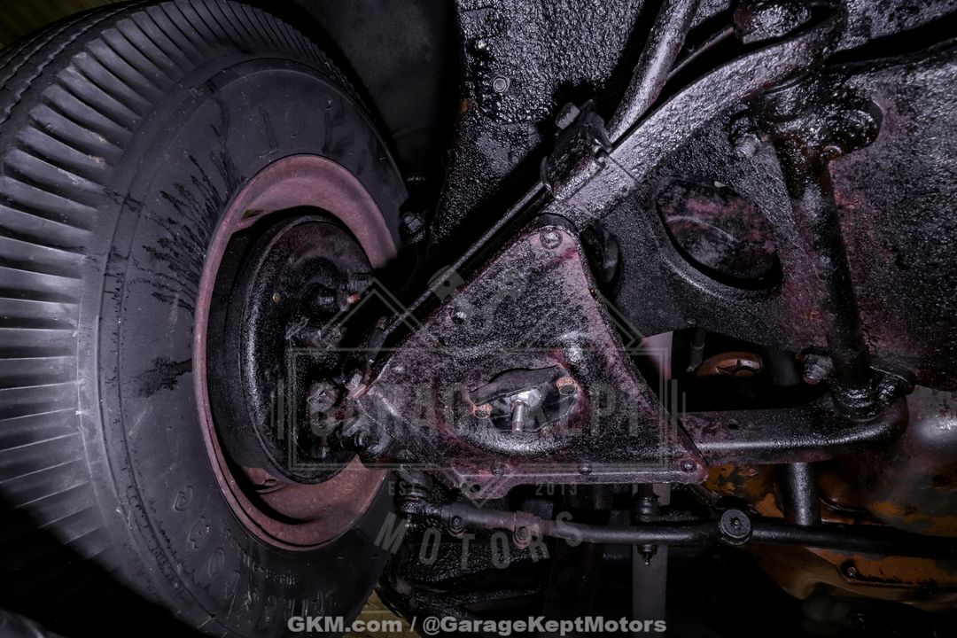 1951 Ford Custom Deluxe