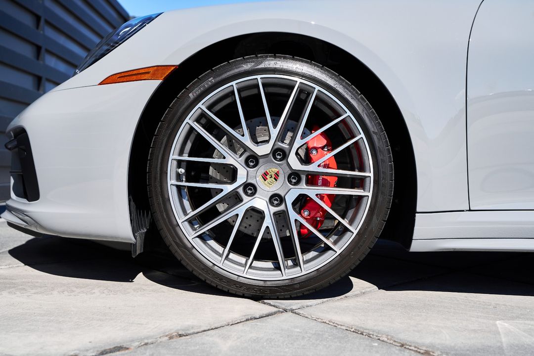 2024 Porsche 911