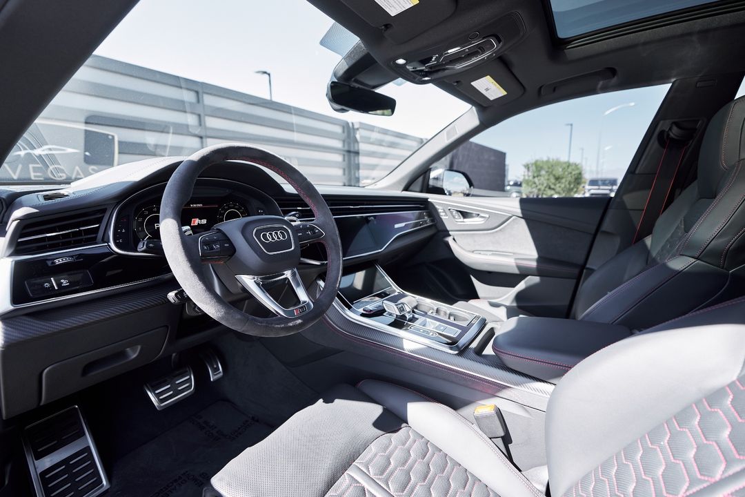 2024 Audi RS Q8