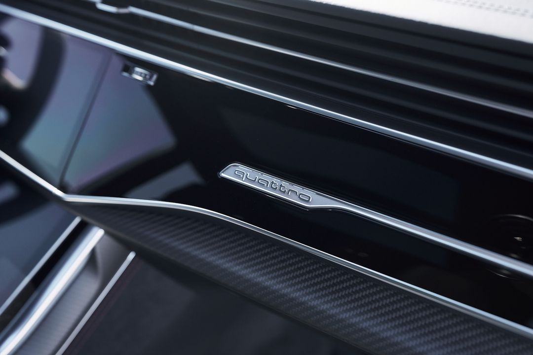 2024 Audi RS Q8