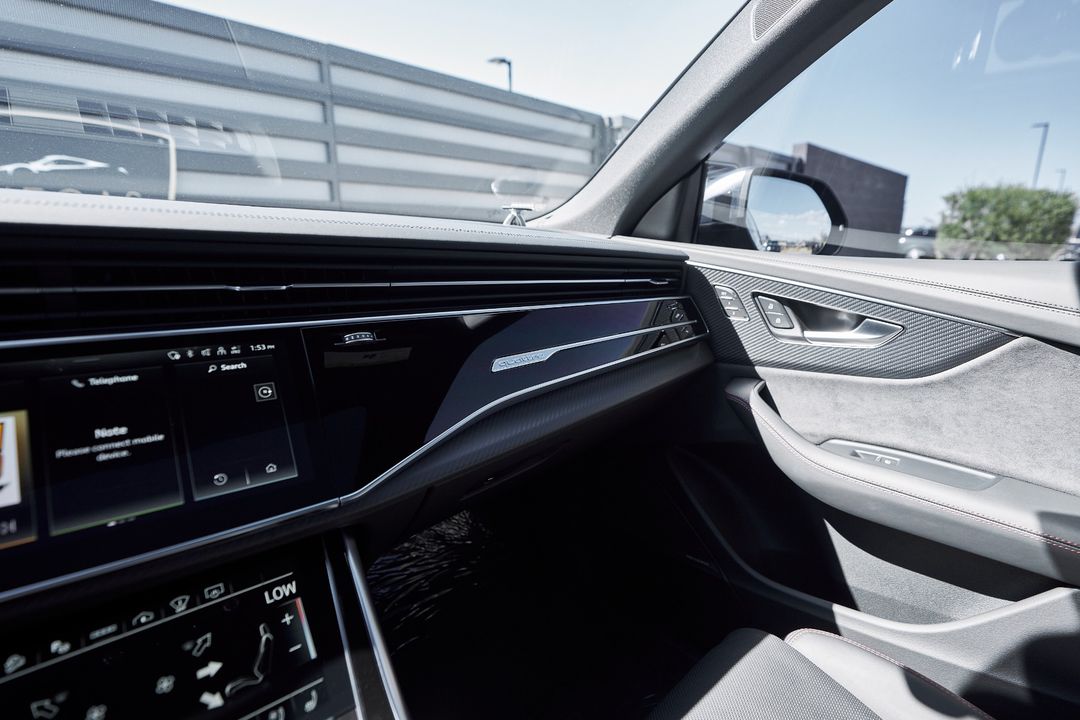 2024 Audi RS Q8