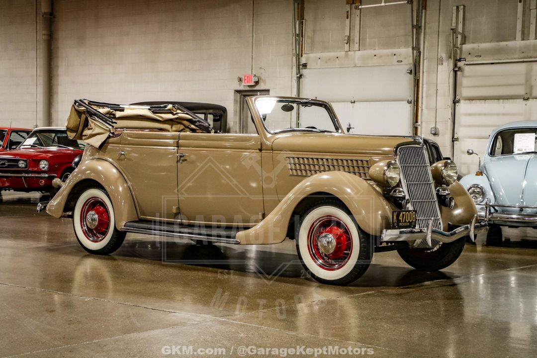 1935 Ford Model 48