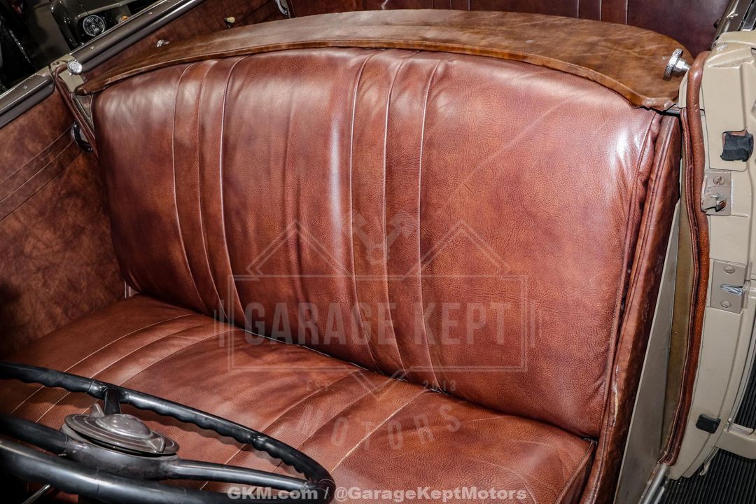 1935 Ford Model 48