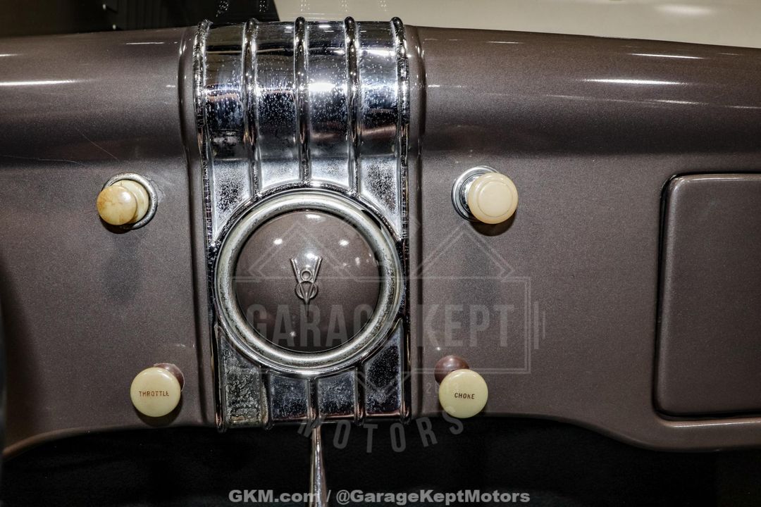1935 Ford Model 48