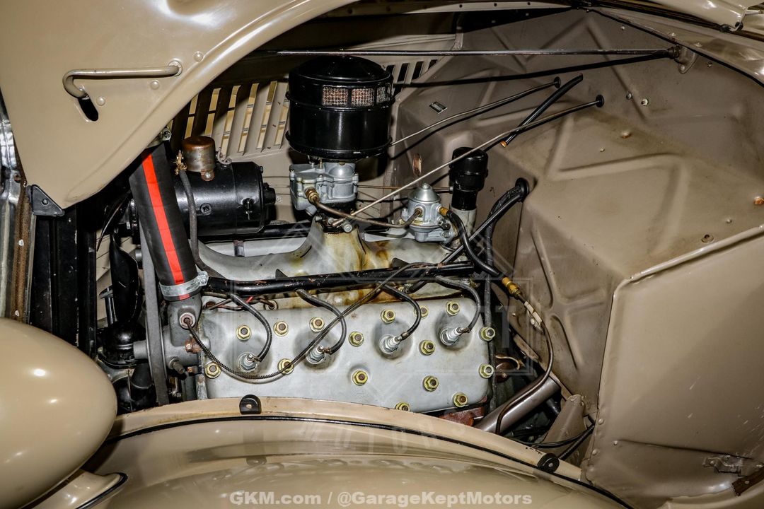 1935 Ford Model 48