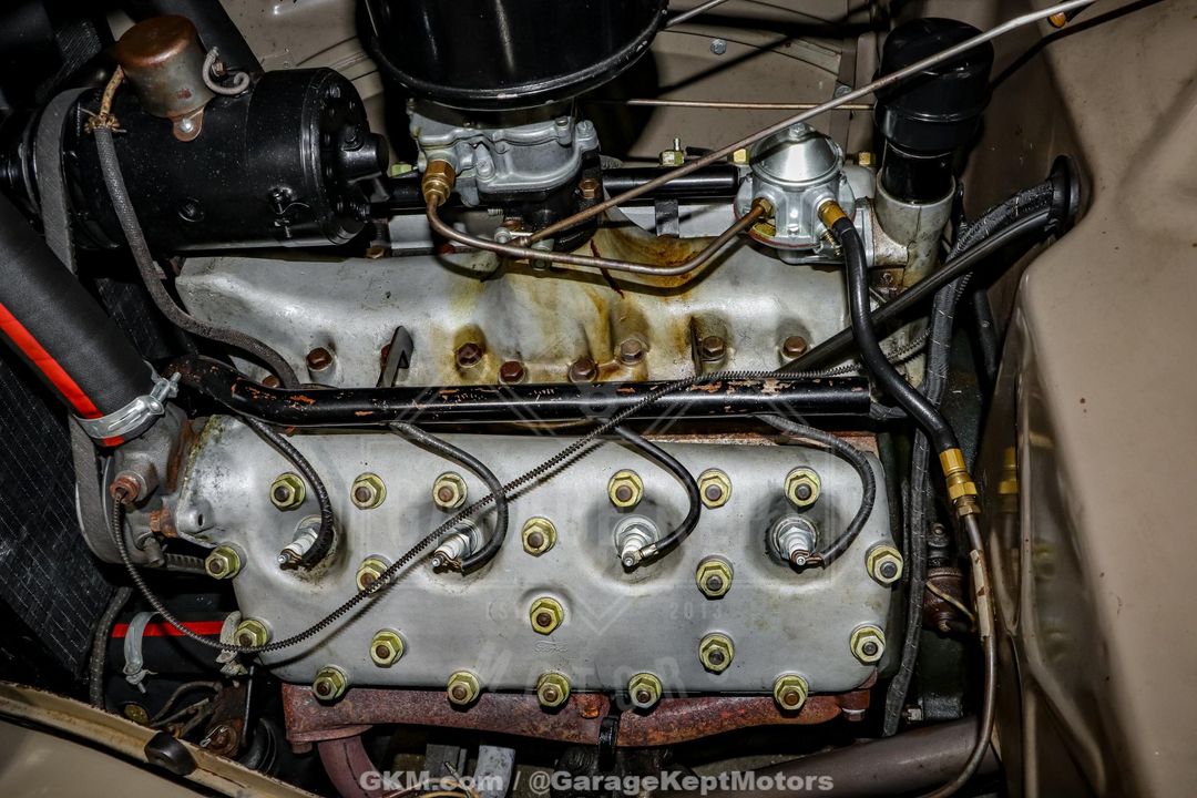 1935 Ford Model 48