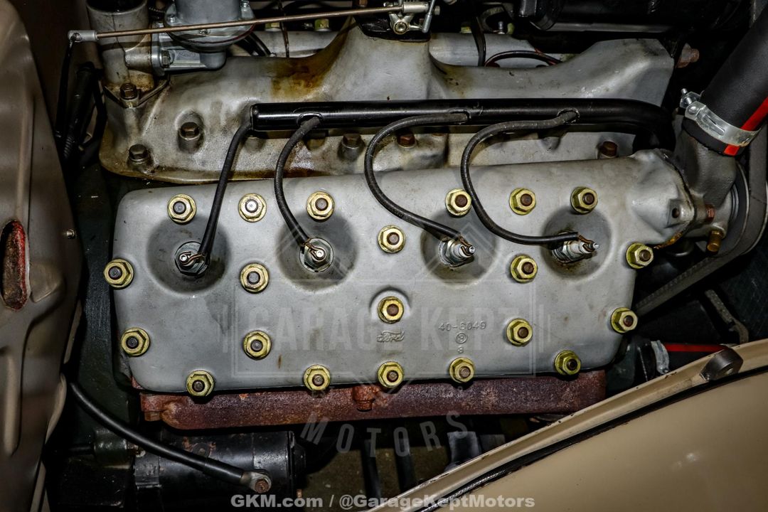 1935 Ford Model 48