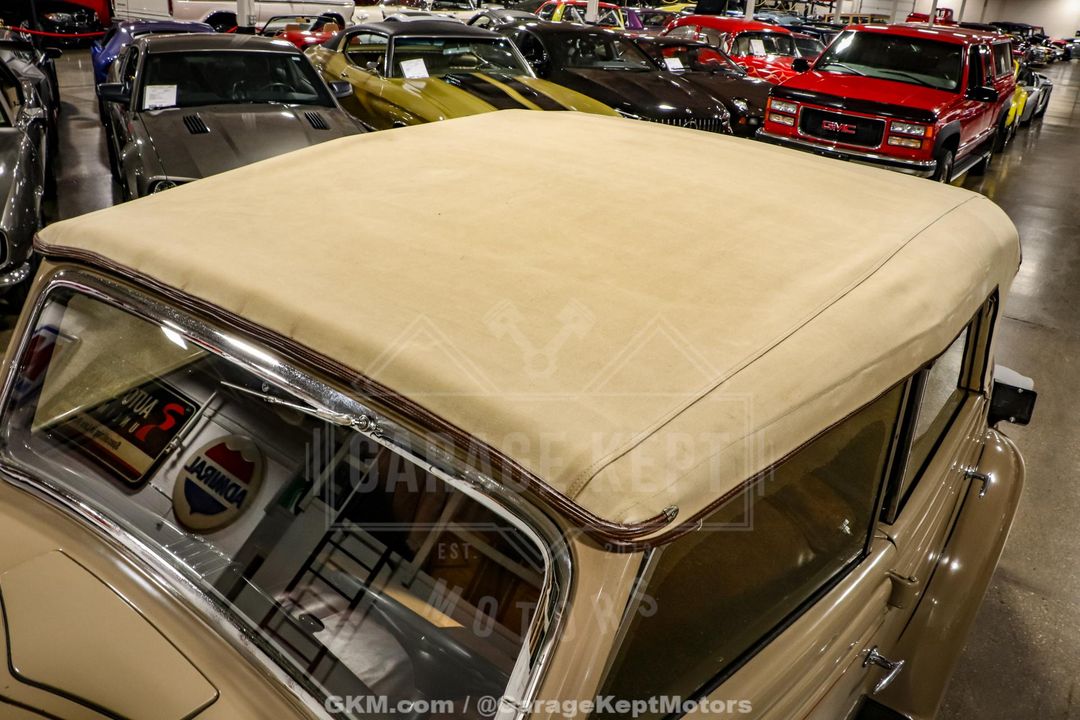 1935 Ford Model 48
