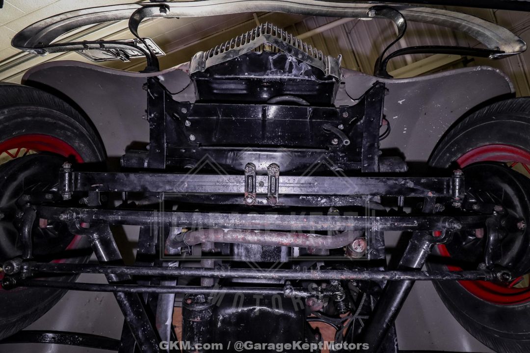 1935 Ford Model 48