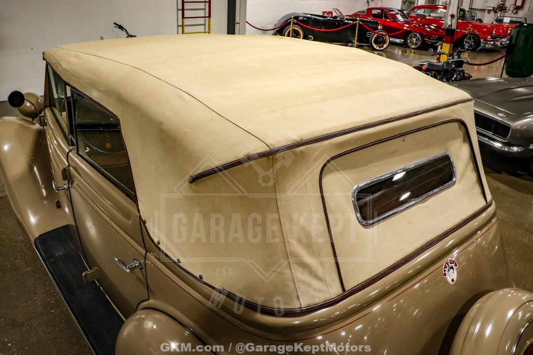 1935 Ford Model 48