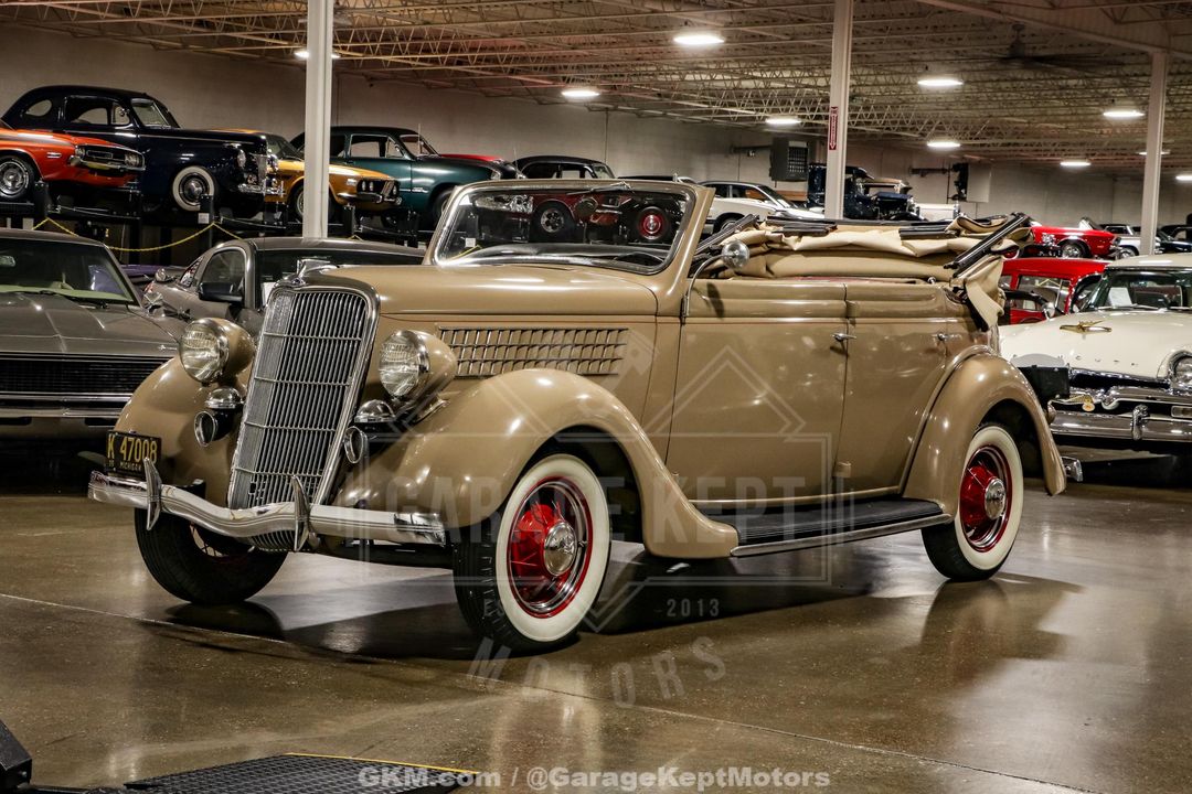 1935 Ford Model 48