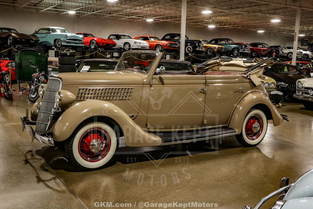 1935 Ford Model 48