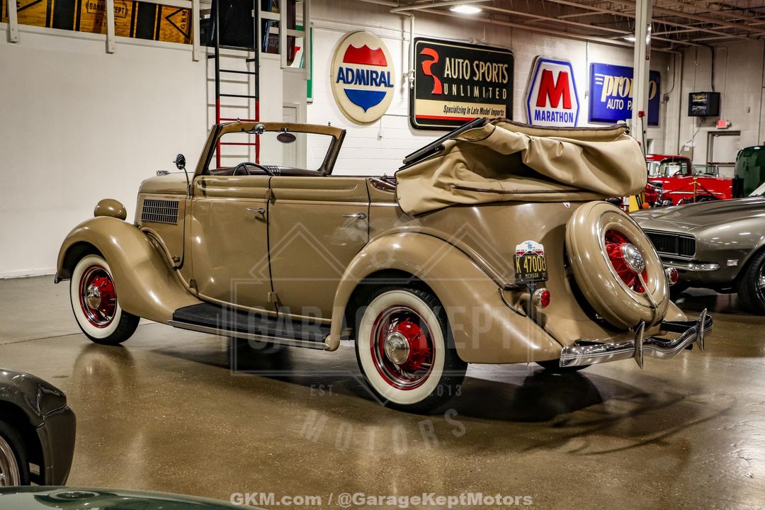 1935 Ford Model 48