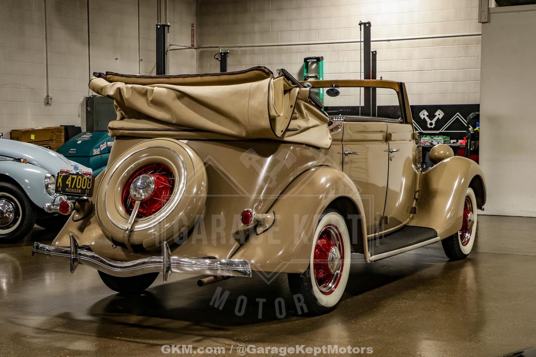 1935 Ford Model 48
