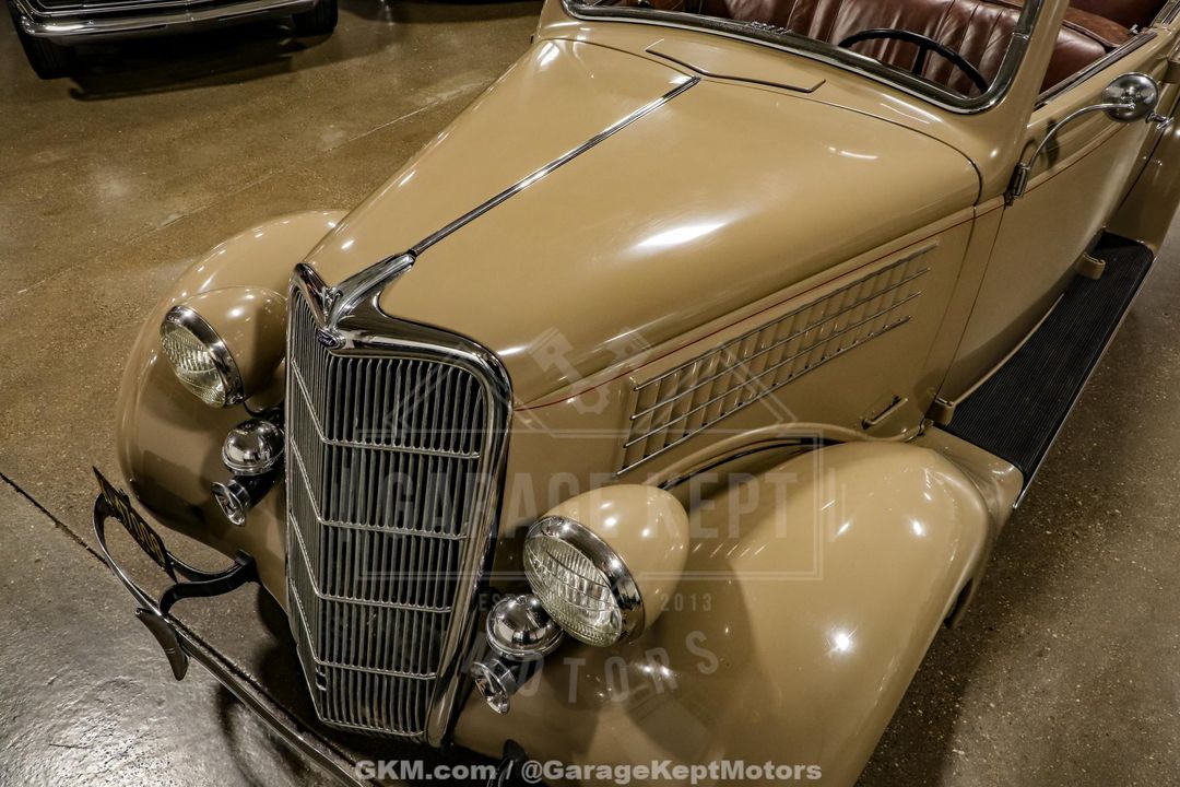 1935 Ford Model 48