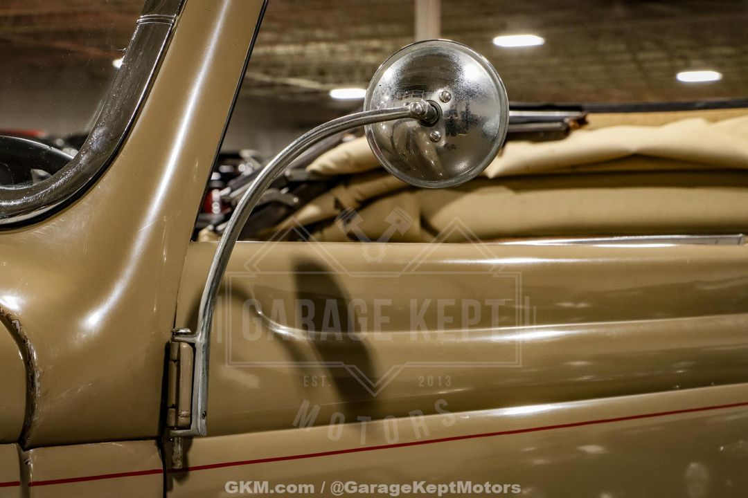 1935 Ford Model 48