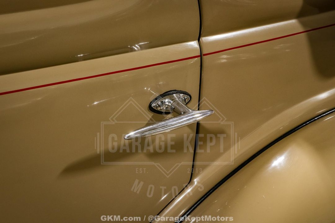 1935 Ford Model 48