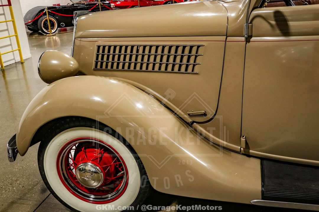 1935 Ford Model 48