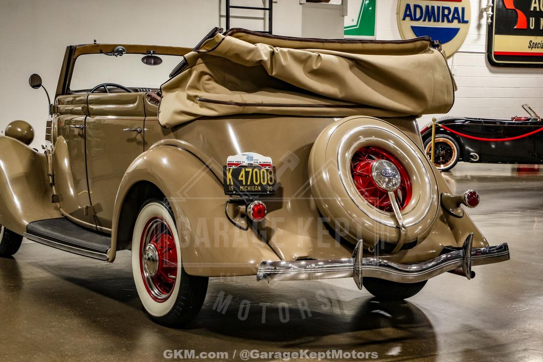 1935 Ford Model 48