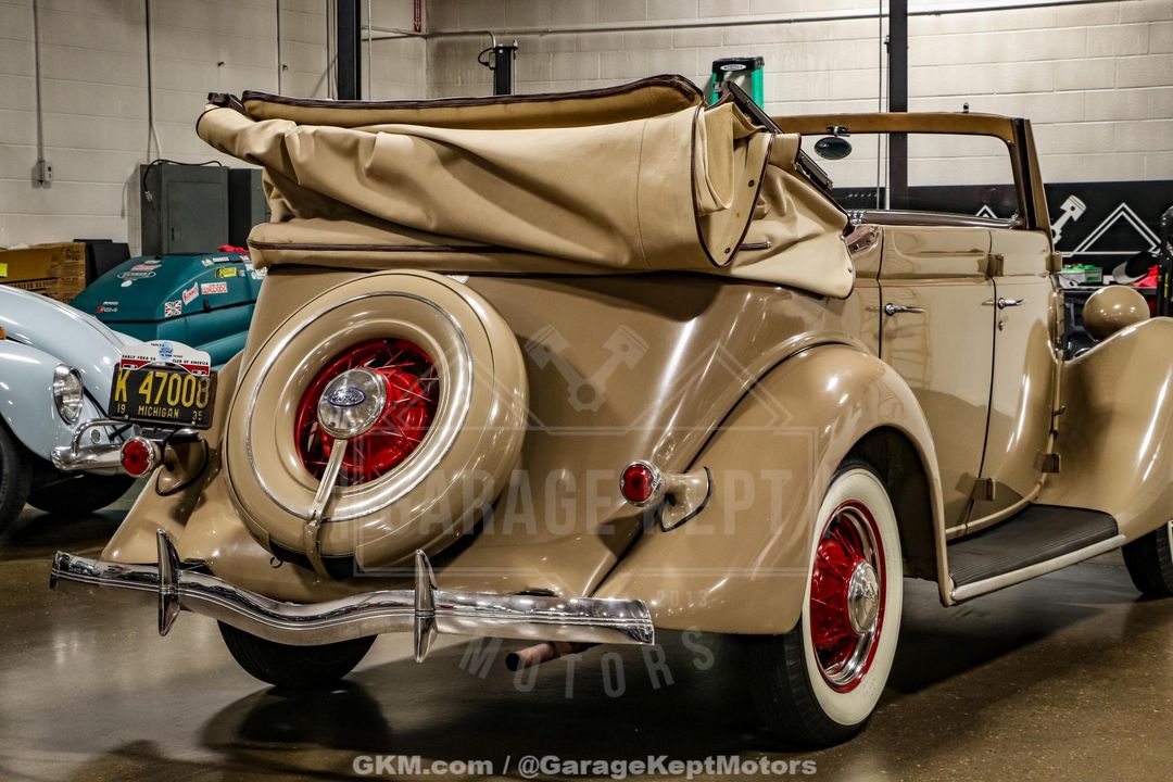 1935 Ford Model 48