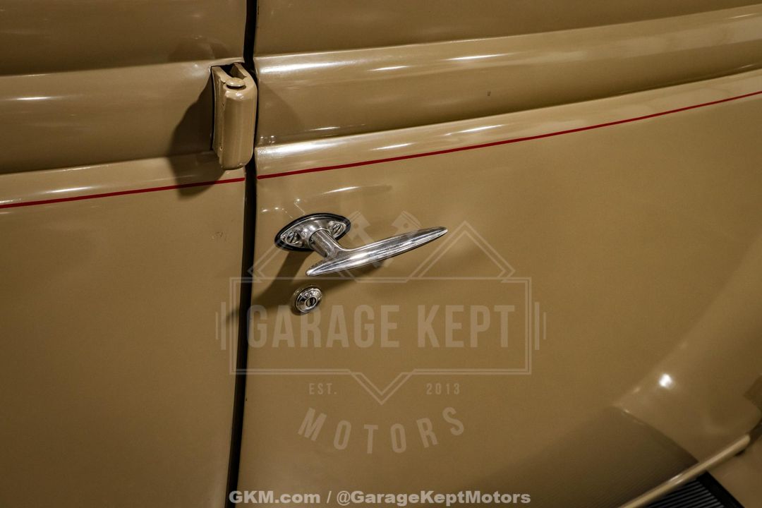 1935 Ford Model 48