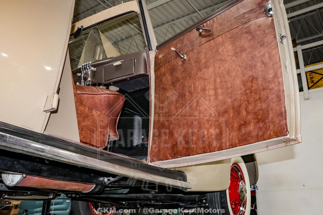 1935 Ford Model 48