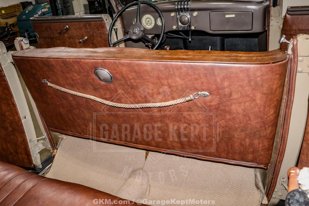 1935 Ford Model 48