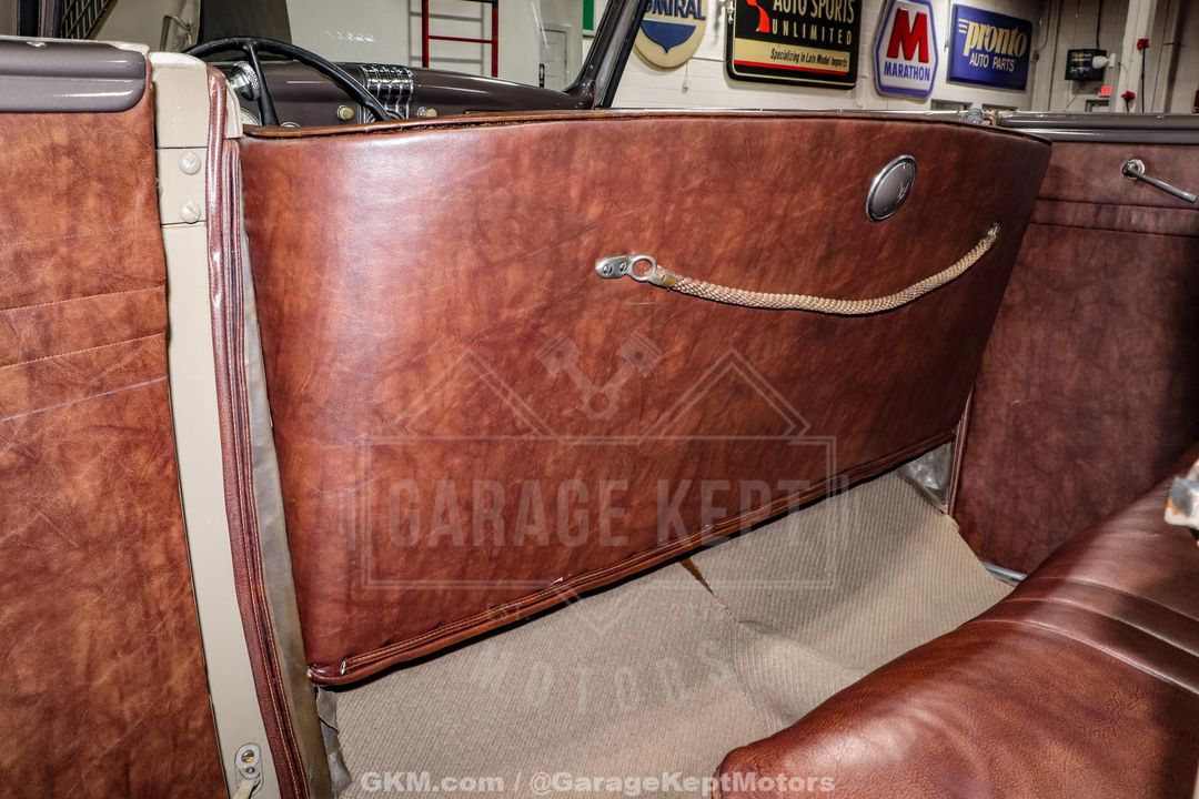 1935 Ford Model 48