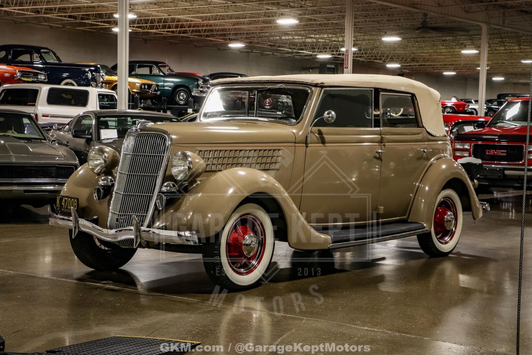 1935 Ford Model 48