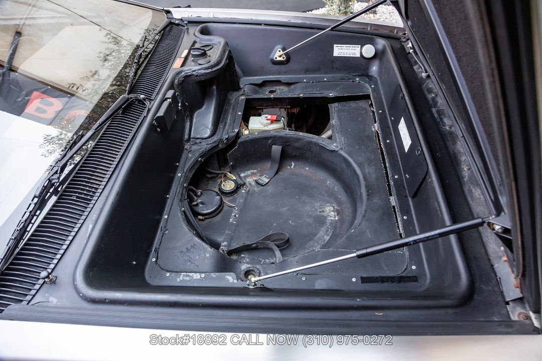 1981 DeLorean DMC-12
