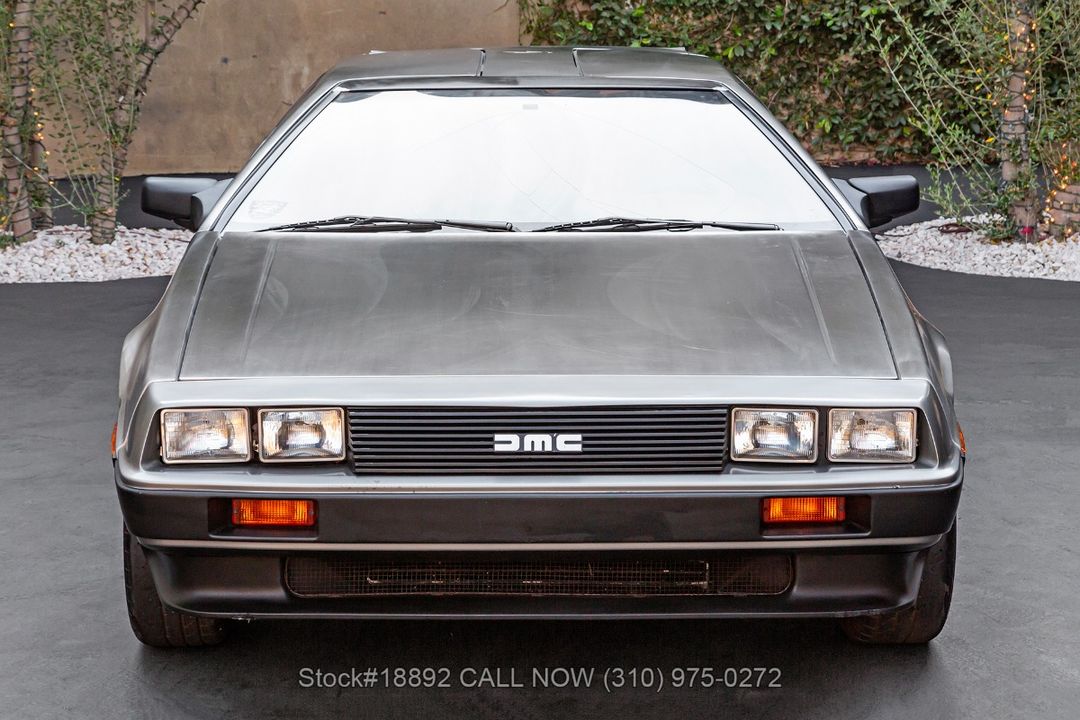 1981 DeLorean DMC-12