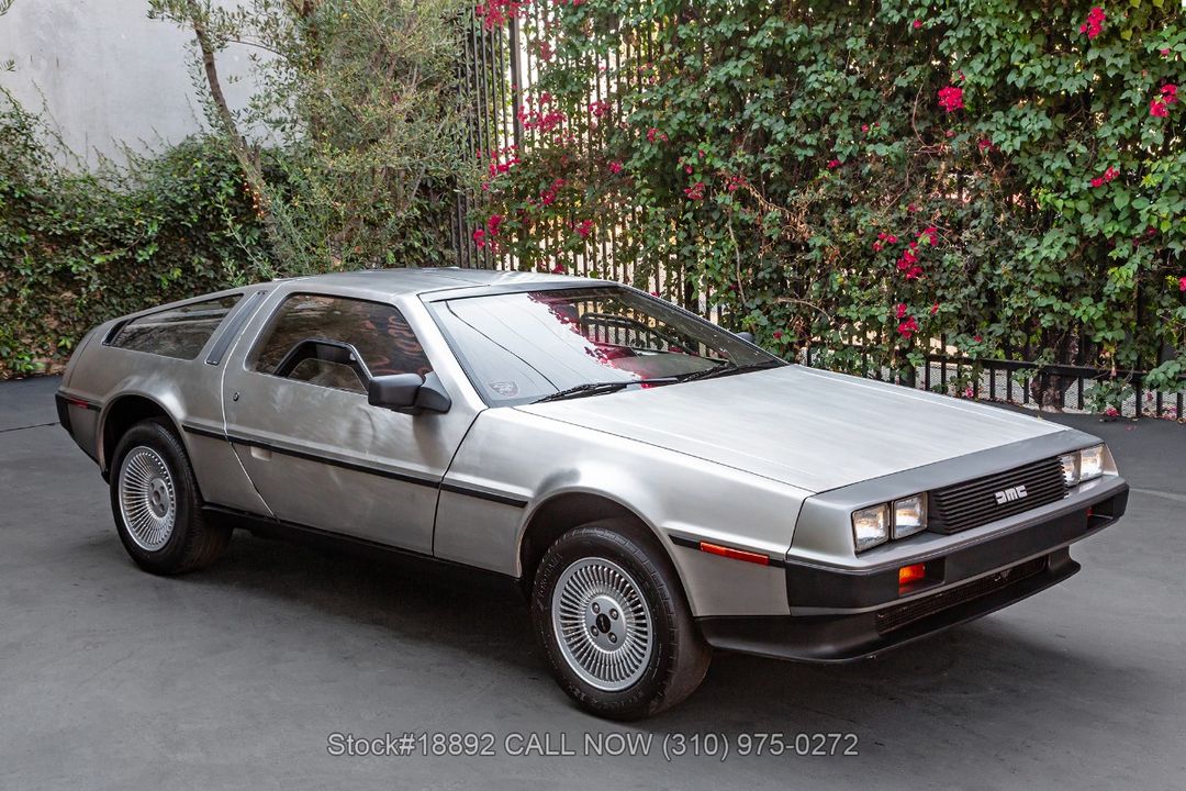1981 DeLorean DMC-12