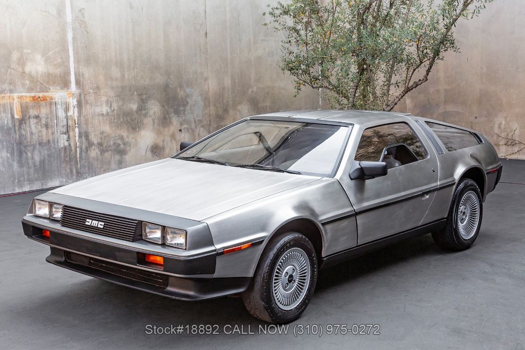 1981 DeLorean DMC-12