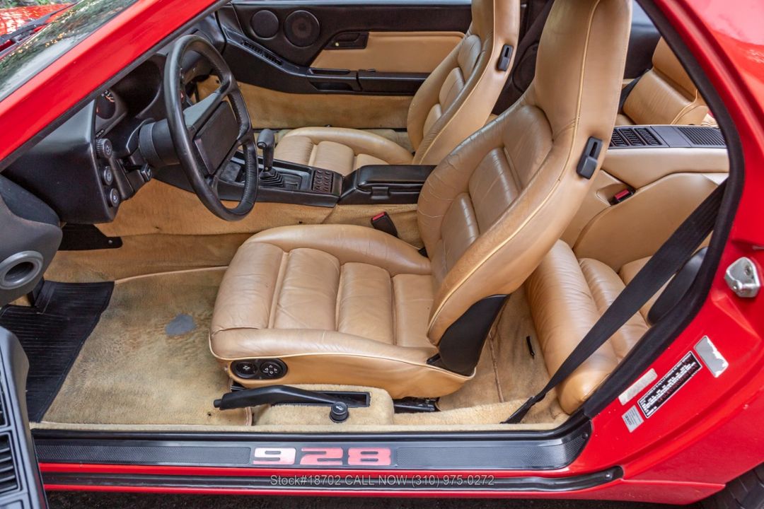1988 Porsche 928 S4