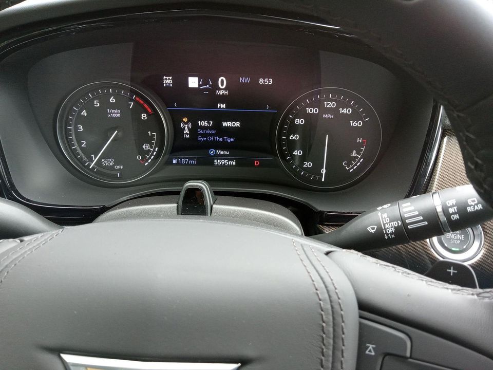 2025 Cadillac XT6