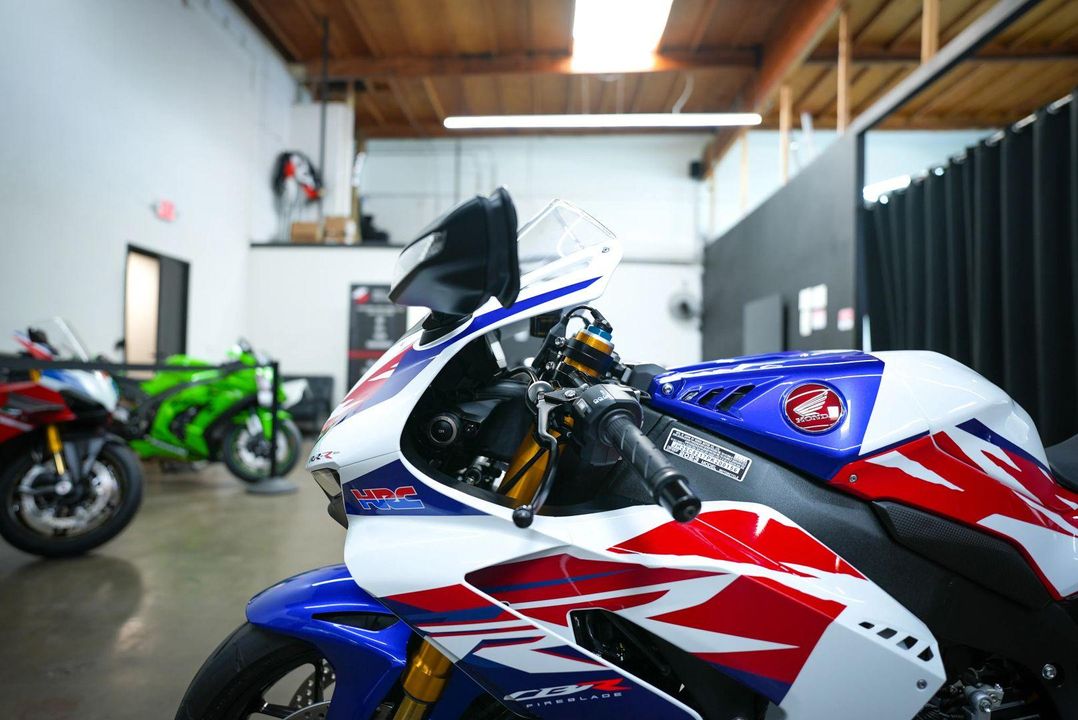 2023 Honda CBR1000RR- R Fireblade SP