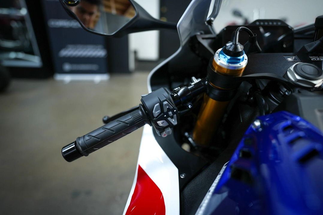 2023 Honda CBR1000RR- R Fireblade SP